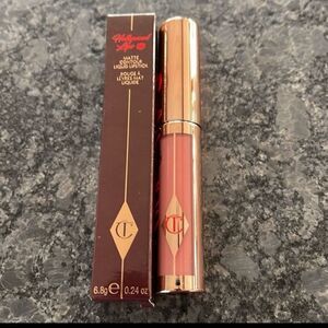 Charlotte Tilbury Hollywood Lips in Charlotte Darling a creamy beige nude matte